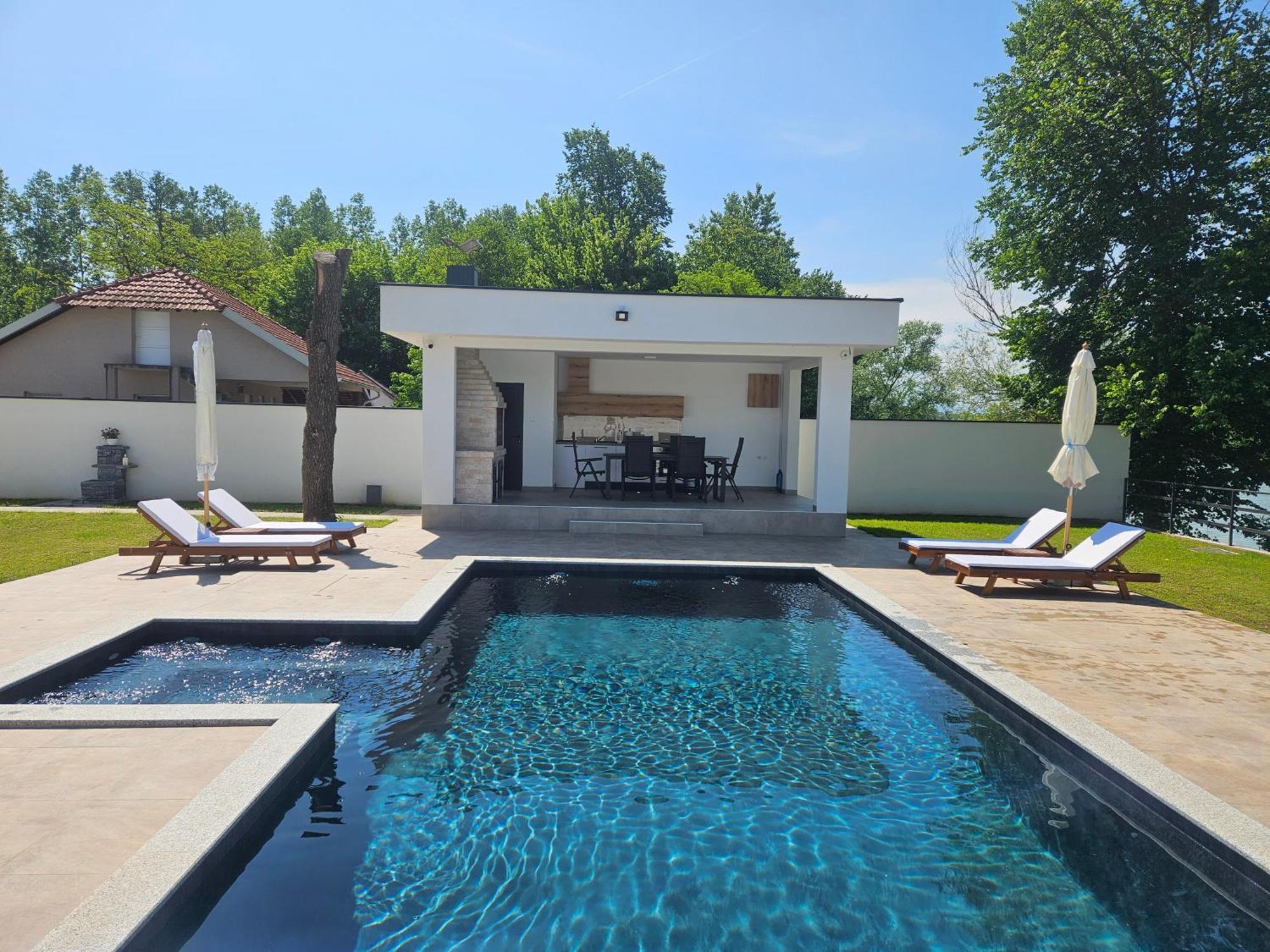 Holiday home Drina Lux *